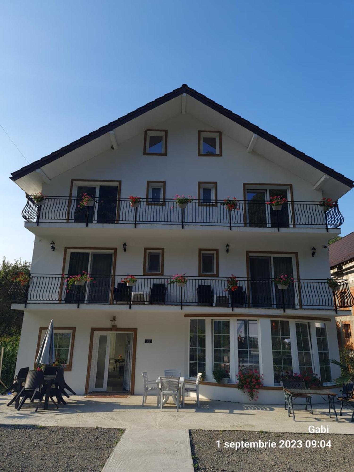 Casa Anne Hotel Baile Herculane Luaran gambar